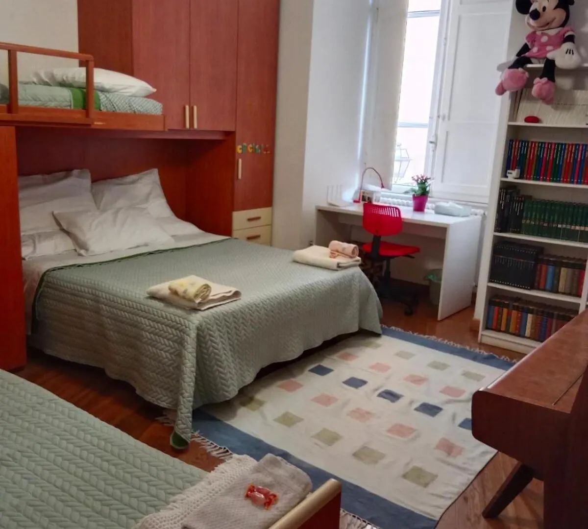 Private Room By An Italian Family - A Unique Experience Close To Colosseum, The Roman Forum And Basilica Saint Mary Major Италия